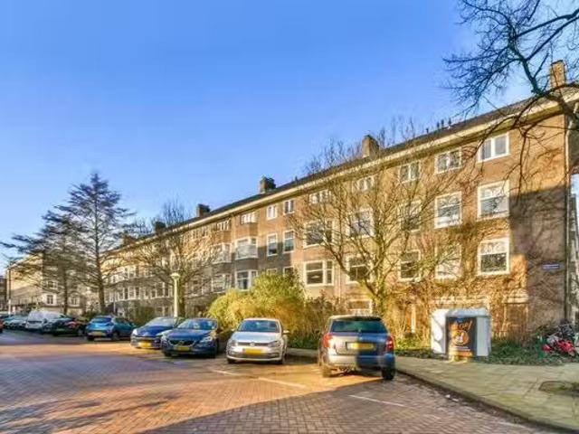 Appartement te koop Van Nijenrodeweg 858 in Amsterdam voor € 5.
