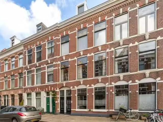 Appartement te koop Van St. Aldegondeplein 12 in Den Haag voor.