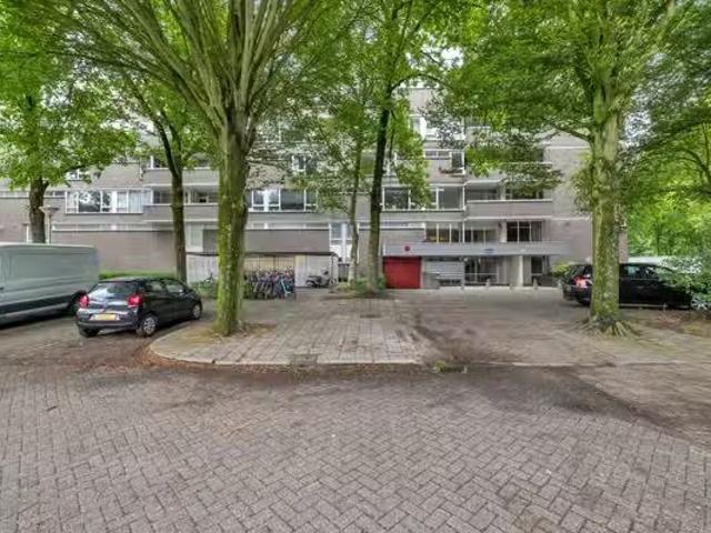Appartement te koop Veldmaarschalk Montgomerylaan 444 in Eindh.