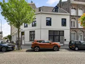 Appartement te koop Via Regia 2 A in Maastricht voor € 325.000