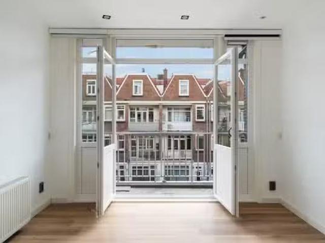 Appartement te koop Vlasakkerstraat 15 A in Rotterdam voor € 2.