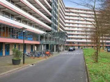 Appartement te koop Vleutenstraat in Amsterdam voor € 330.000