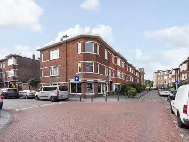 Appartement te koop Vliegwielstraat in Den Haag voor € 300.000