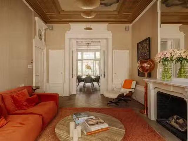 Appartement te koop Vossiusstraat 76 in Amsterdam voor € 3.100.