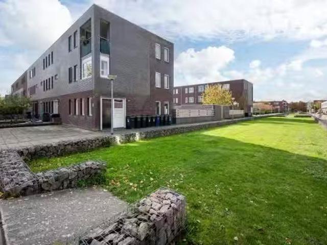 Appartement te koop Walvisplein in Almere voor € 275.000