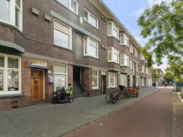 Appartement te koop Wapenveldestraat 41 in Den Haag voor € 250.
