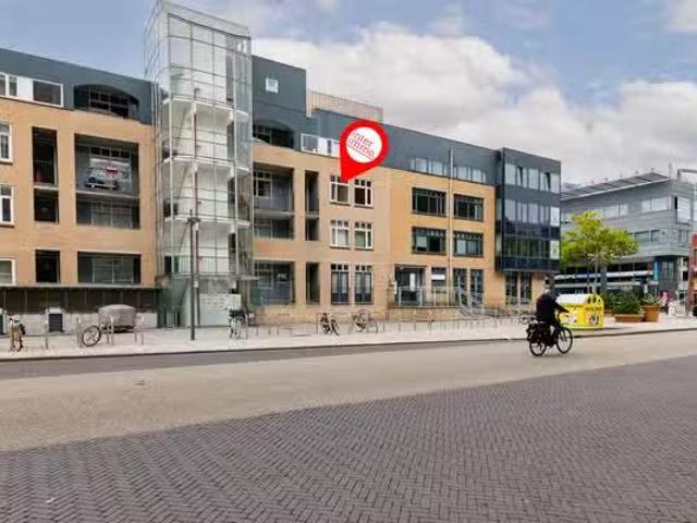 Appartement te koop Wessel Ilckenstraat 9 in Almere voor € 300.