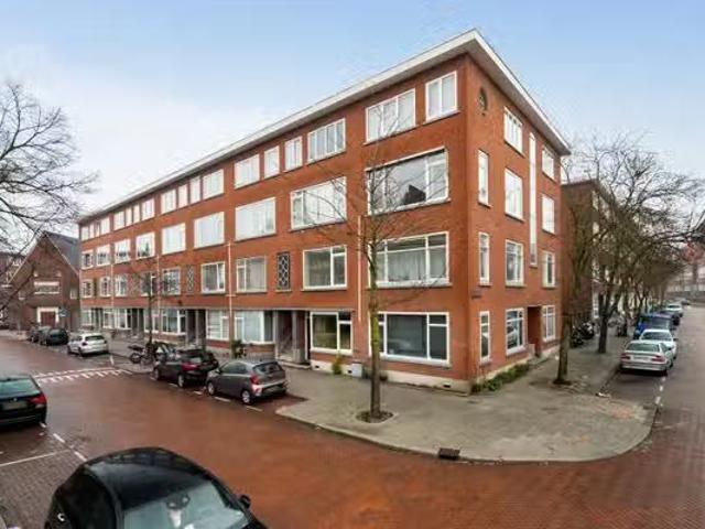 Appartement te koop West Varkenoordseweg in Rotterdam voor € 2.