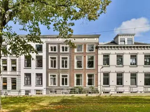 Appartement te koop Wilhelminakade 361 in Rotterdam voor € 775.