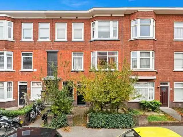Appartement te koop Withuysstraat 68 in Den Haag voor € 330.000