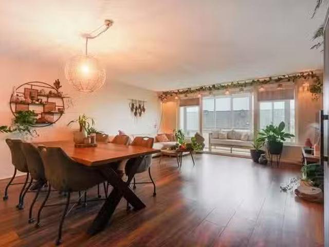 Appartement te koop Zwolsestraat 390 in Den Haag voor € 469.500