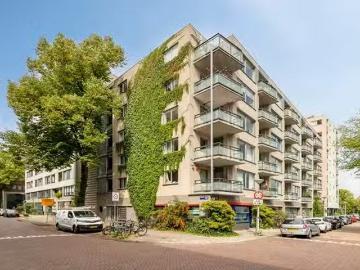Appartement te koop Zeeburgerdijk 544 in Amsterdam voor € 650.