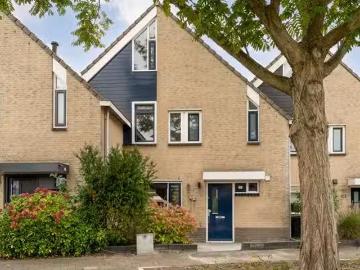 Appartement te koop Zeeduinweg 416 in Almere voor € 625.000