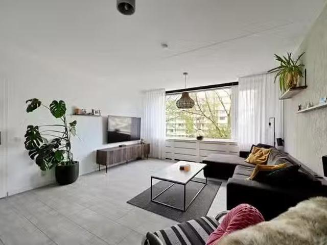 Appartement te koop Zernikeplaats 180 in Rotterdam voor € 289.