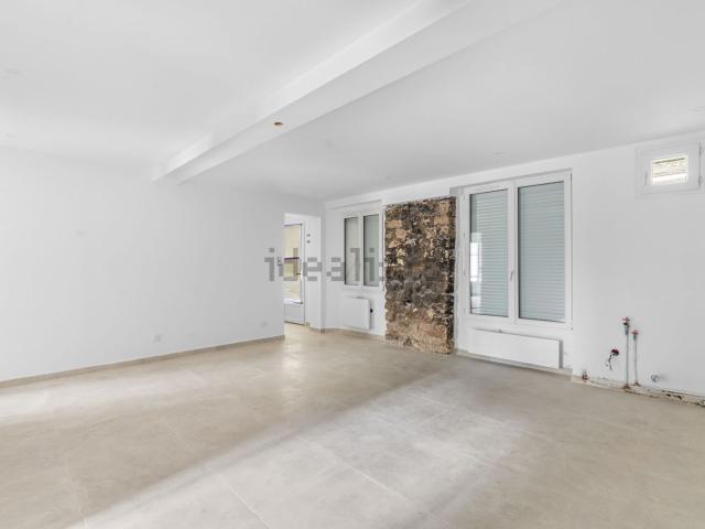 Appartement, Télégraphe Pelleport Saint Fargeau, Paris