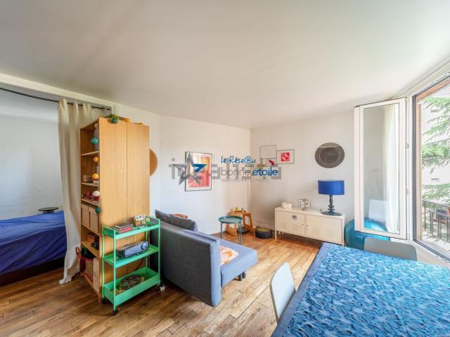 Appartement, Télégraphe Pelleport Saint Fargeau, Paris