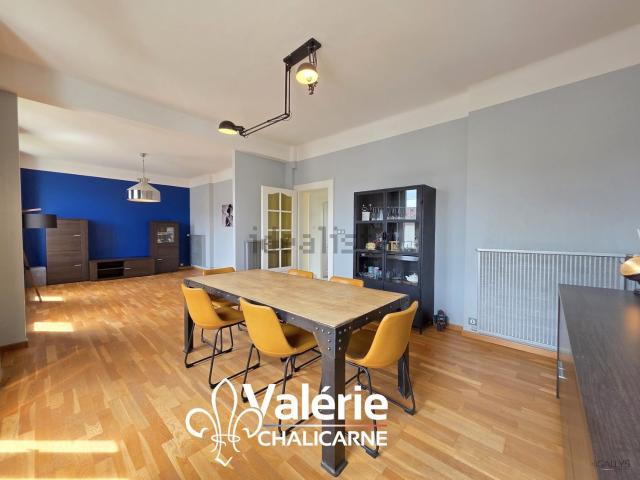 Appartement, Manom