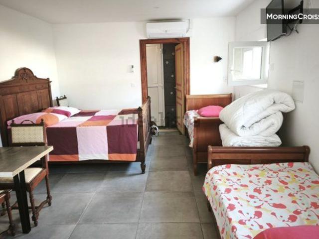 Appartement, Til Châtel