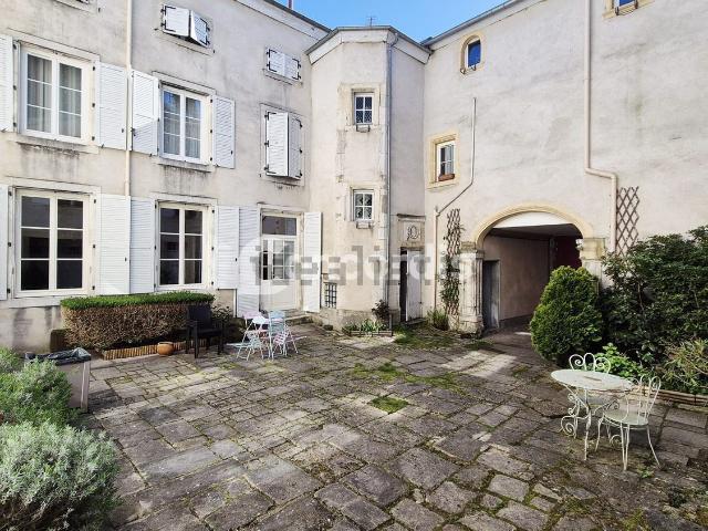 Appartement, Toul