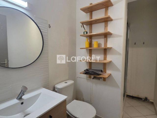 Appartement Toulon 1 pièce 23 m2