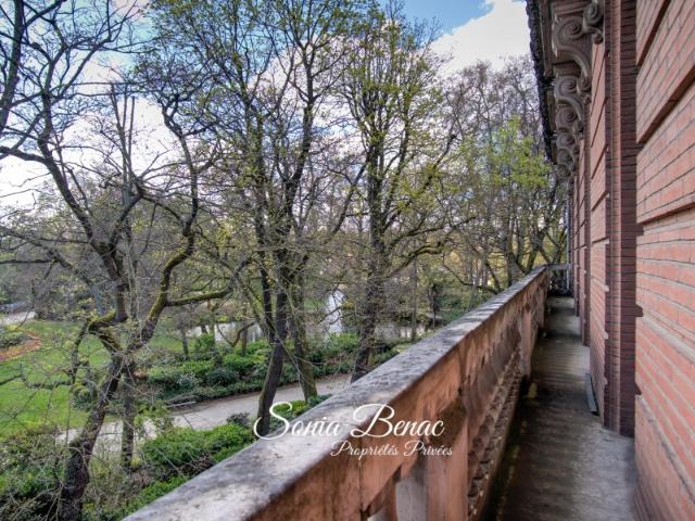 Appartement TOULOUSE GRAND ROND JARDIN ROYAL CARMES 165 M2
