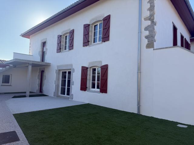 Appartement trois pièces dans ferme authentique !