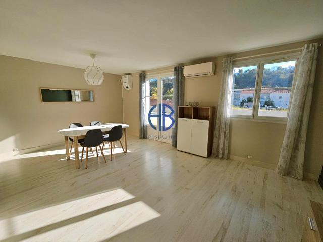 Appartement traversant Bourgoin Jallieu 3 pièce s 63 m2 63m² Bourgoin Jallieu