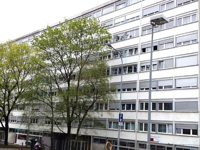 Appartement traversant de 5 pièces avec Loggia à Vernier Régie du Centre