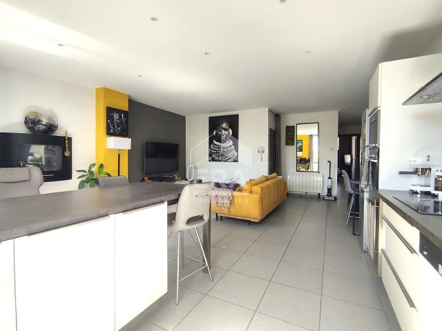 Appartement traversant Le Puy En Velay 3 pièces 74 m2
