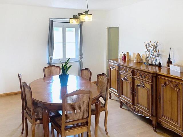 Appartement traversant. T3 de belle superficie
