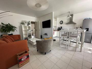 Appartement Trets 3 pi�ce s 55.83 m2