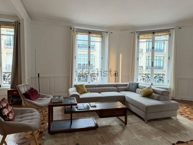 Appartement, Triangle d&apos Or, Paris