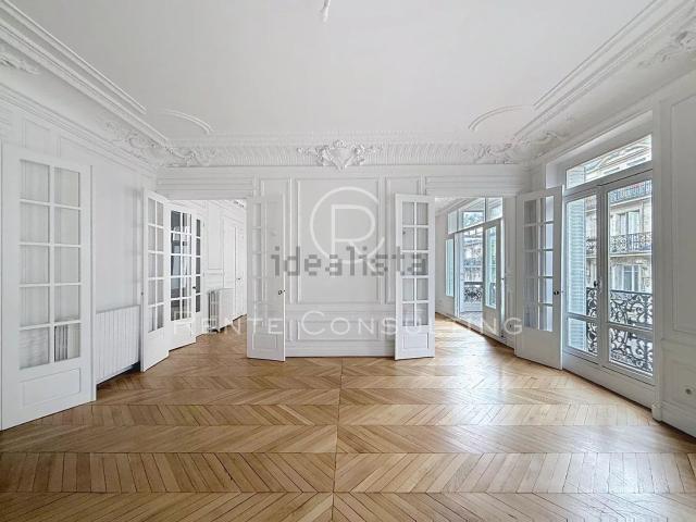 Appartement, Triangle d&apos Or, Paris