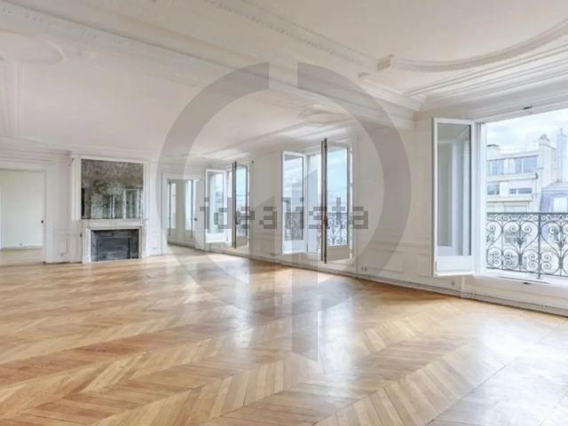 Appartement, Triangle d&apos Or, Paris