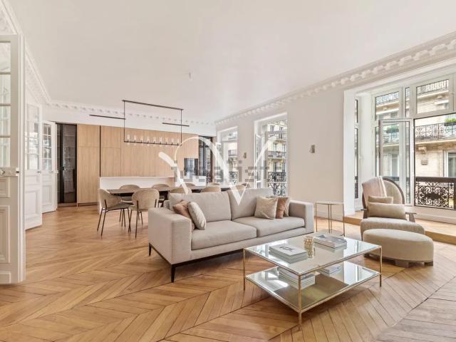 Appartement, Triangle d&apos Or, Paris