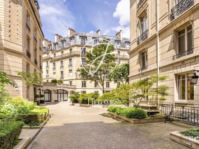 Appartement, Triangle d&apos Or, Paris