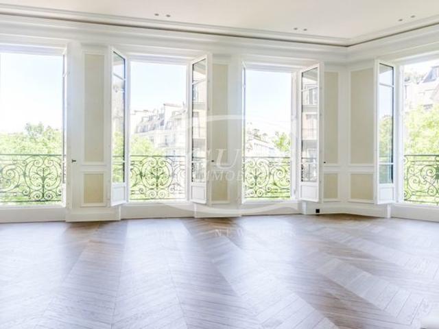 Appartement • Triangle d'Or