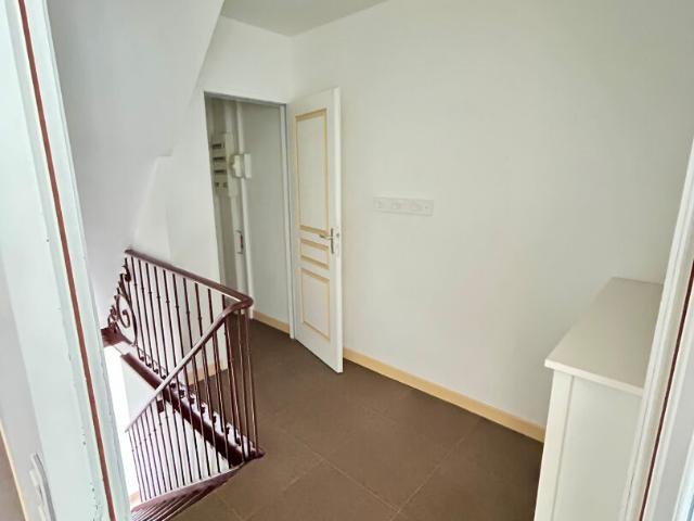 Appartement triplex QUARTIER LA MAEDLEINE