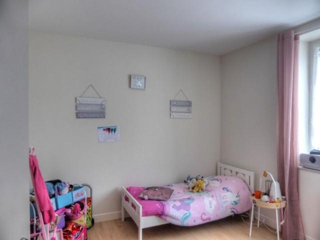 APPARTEMENT TRIPLEX 81,32 m² LOYETTES