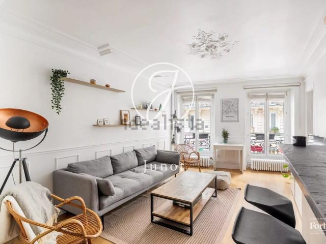Appartement, Trudaine Maubeuge, Paris