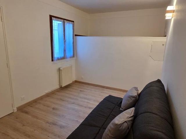 Appartement type1 BIS meublé BAGNOLET en RDC