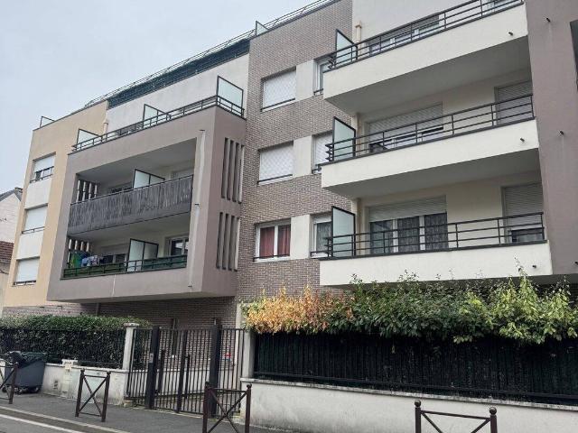 Appartement type F2 avec place de parking en sous sol