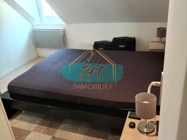 APPARTEMENT TYPE F2 PONT SAINTE MAXENCE
