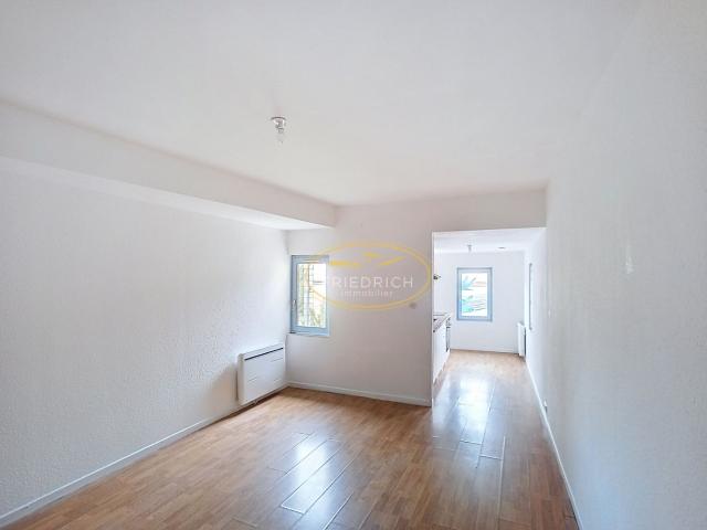 APPARTEMENT Type F2 Quartier ville Haute