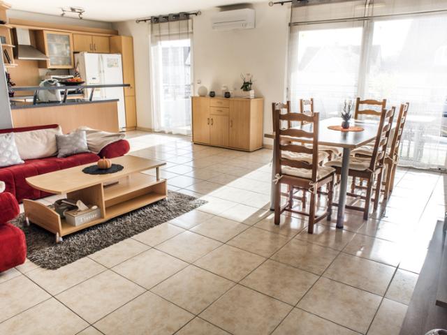 Appartement type F3 d'une surface de 75 m2 hab. 113 au sol