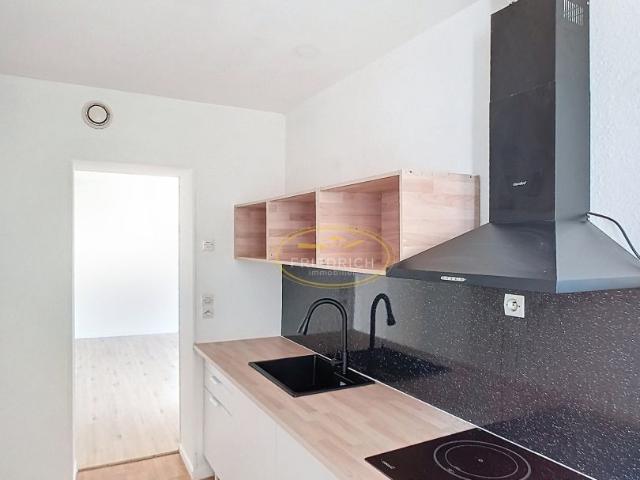 APPARTEMENT type F3 en cours de rénovation Quartier Vill