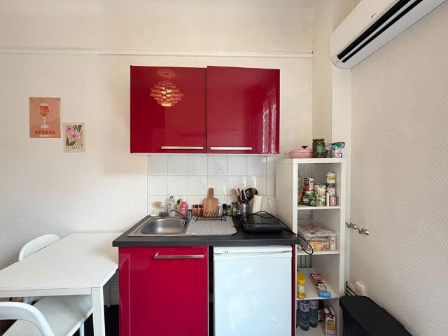 APPARTEMENT TYPE STUDIO 16m² HYPER CENTRE