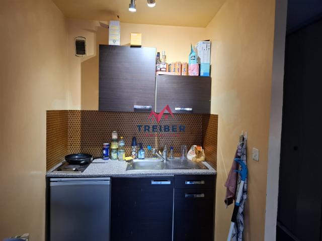 Appartement type studio de 32m2 avec balcon et cave