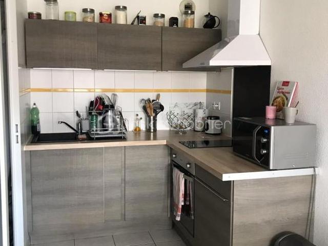 Appartement type t2 bis Balcon et parking