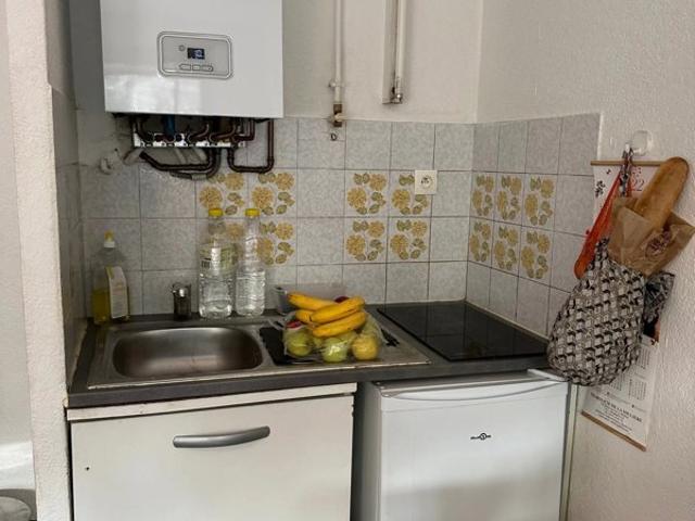 Appartement type 1, 20m², parking privatif, cave